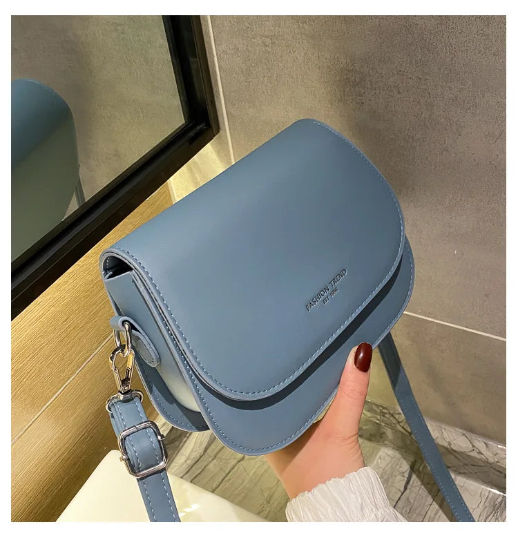Borsa a tracolla compatta